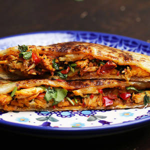 Chilli Chicken Parotta
