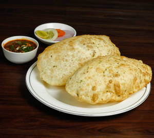 Chola Bhatura