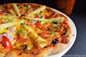Medium Baby Corn Pizza