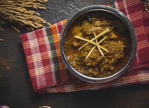 Chicken Kosha -2 Pcs (semi Gravy)