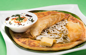 Paneer Paratha ( Approx 14 Inch)