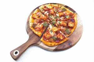 Spicy Kadai Paneer Pizza