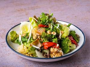 Hearty Roasted Broccoli And Cauliflower Salad