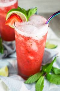 Strawberry Mint Mojito