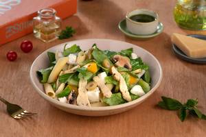 Grilled Chicken Greek Pasta Salad