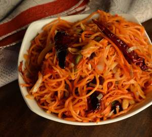 Veg Schezwan Noodles