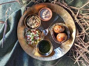Litti Chokha And Special Kheer Meal