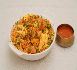 Burnt Garlic Chicken Fried Rice