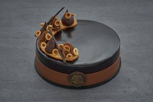 Belgium Dark Chocolate & Hazelnut Truffle Cake Half Kg