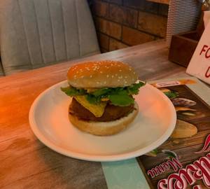 Nachos Stacker Burger