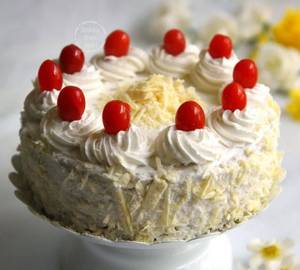 White Forest Fresh Cream Cake [Eggless]