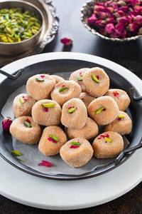 Mathura peda