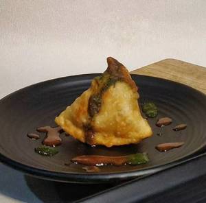 Dahi Samosa