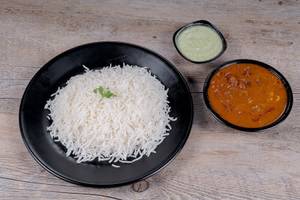 Rajma [300ml] + Steam Rice [450 Ml ] + Mint Chutney + Onion Salad