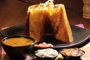 Cheese burst dosa