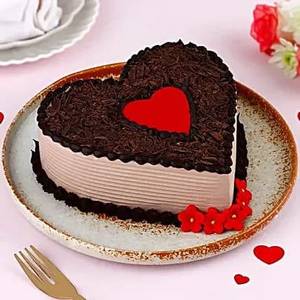 Celebrate Romantic Valentine Cake