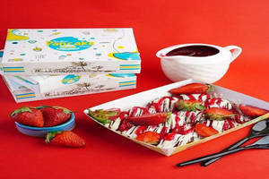 Snowwhite Strawberry Exotic Mini Pancakes