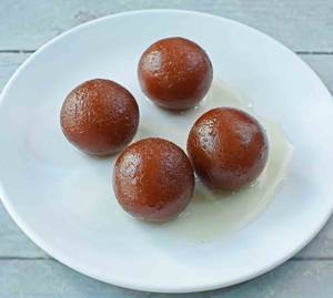 Gulab jamun