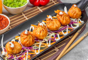 Fried Cheese Corn Momos (6 Pcs)