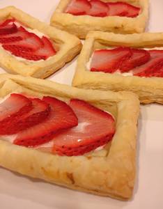 Strawberry Pastry