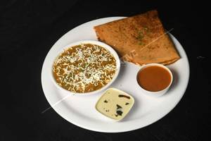 Kolhapuri Dosa