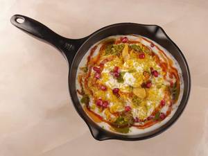 Dhahi Papdi