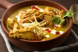 CHICKEN KORMA