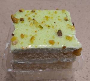 Pistachio Pastry
