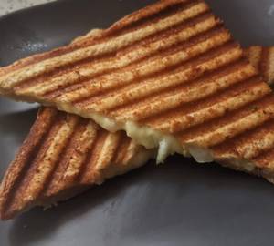 Chilly Cheese Sandwich