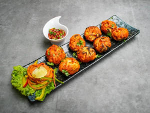 Chicken Tikka Momos (5pc Fried)