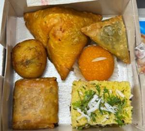 Snacks Box Small