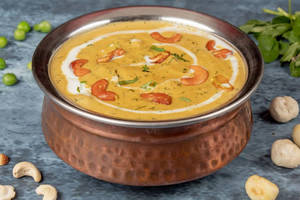 Methi Matar Kaju Makhana