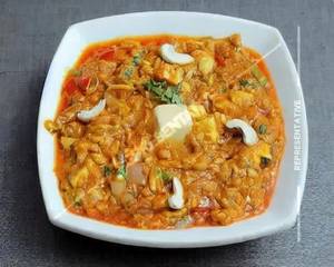 Kaju Paneer Butter Masala (300 Grams)