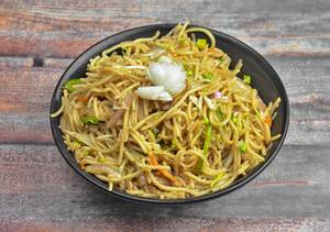 Veg Hakka Noodles