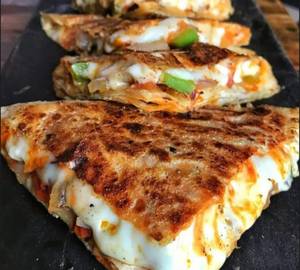 Cheese chilli paratha