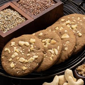 Millet With Cashew Cookies (120 Grams)