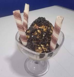 Kitkat Ice cream Milkshake