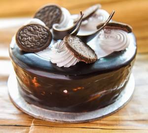 Chocolate Oreo Cake