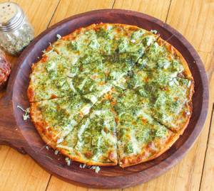 Medium Paneer Makhani Pizza