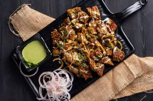 Achari Chaap Tikka
