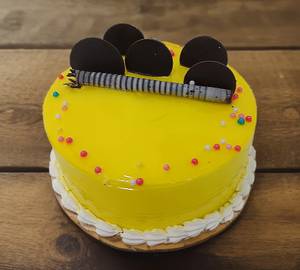 Eggless Pineapple Cake