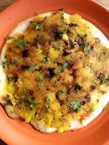 MASALA UTHAPPAM 