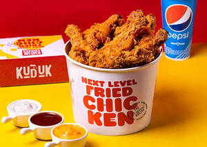 Kuduk Hot & Crispy Chicken Bucket