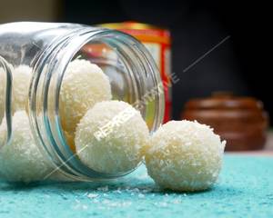 Coconut Laddu