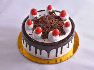 Classic Black Forest Cake [1 Kg]