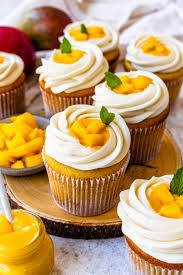 Mango Cupcake (6 Pieces)