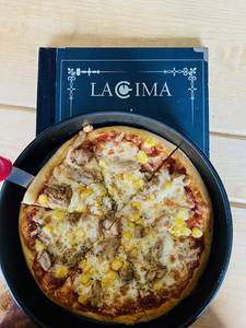 Chicken Delight Pizza