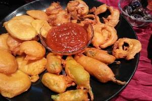 Assorted Pakoras