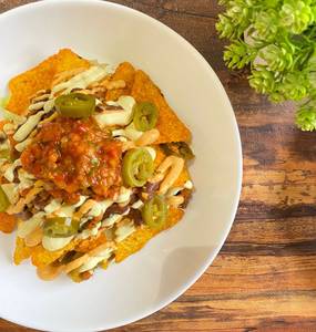 Bean jalepeno nachos