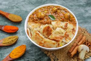 Chettinad Mushroom Parotta Bowl